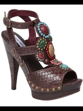 Steve Madden Brown Embellished Leather Platform Sandal Size 7 RARE Festival Shoe